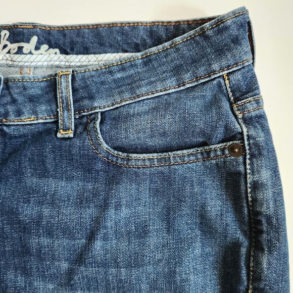 Boden Women’s High Rise Flare Jeans Size 8L / 12L Dark Indigo Bootcut Denim - Picture 6 of 11